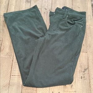 Indigo Rising Soft Green Corduroy Pants Wide Leg Size 5/27 Cabincore‎